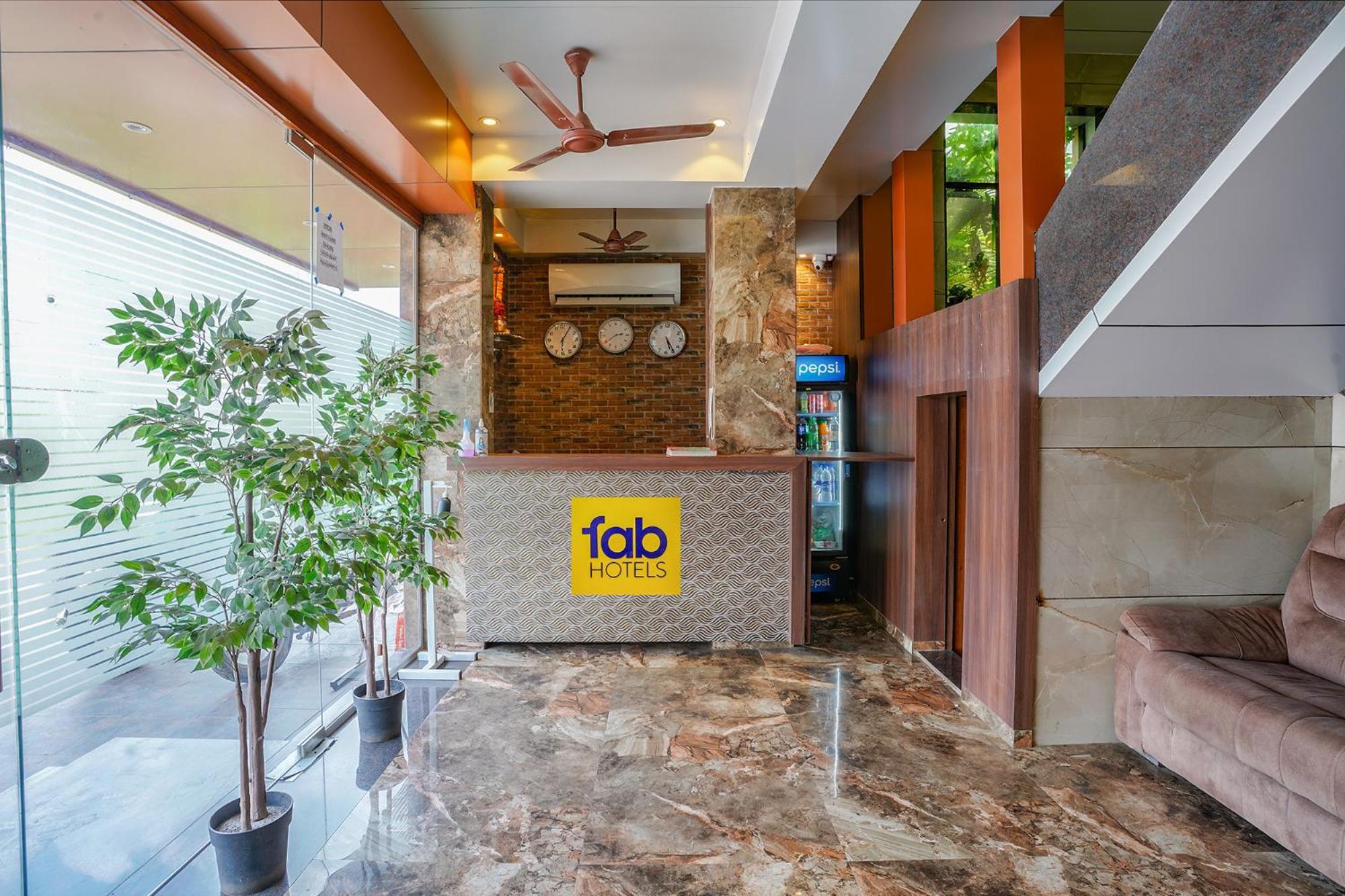 Fabexpress Super 7 Inn - Nr Rabale Station Navi Mumbai Extérieur photo